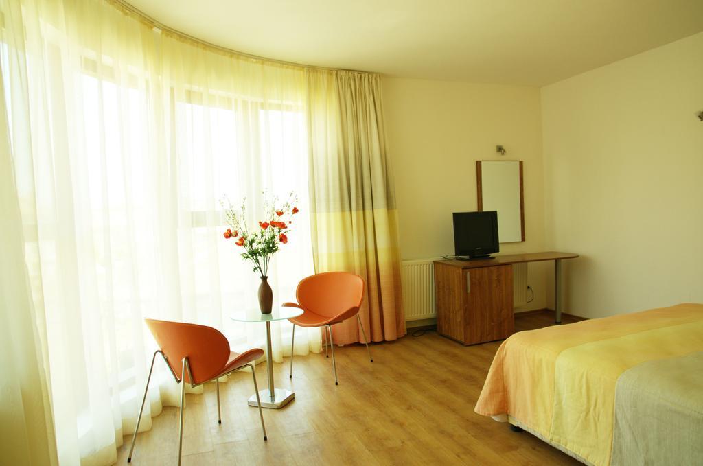 Hotel Sany Primorsko Ruang foto