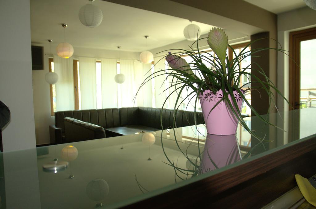Hotel Sany Primorsko Bagian luar foto