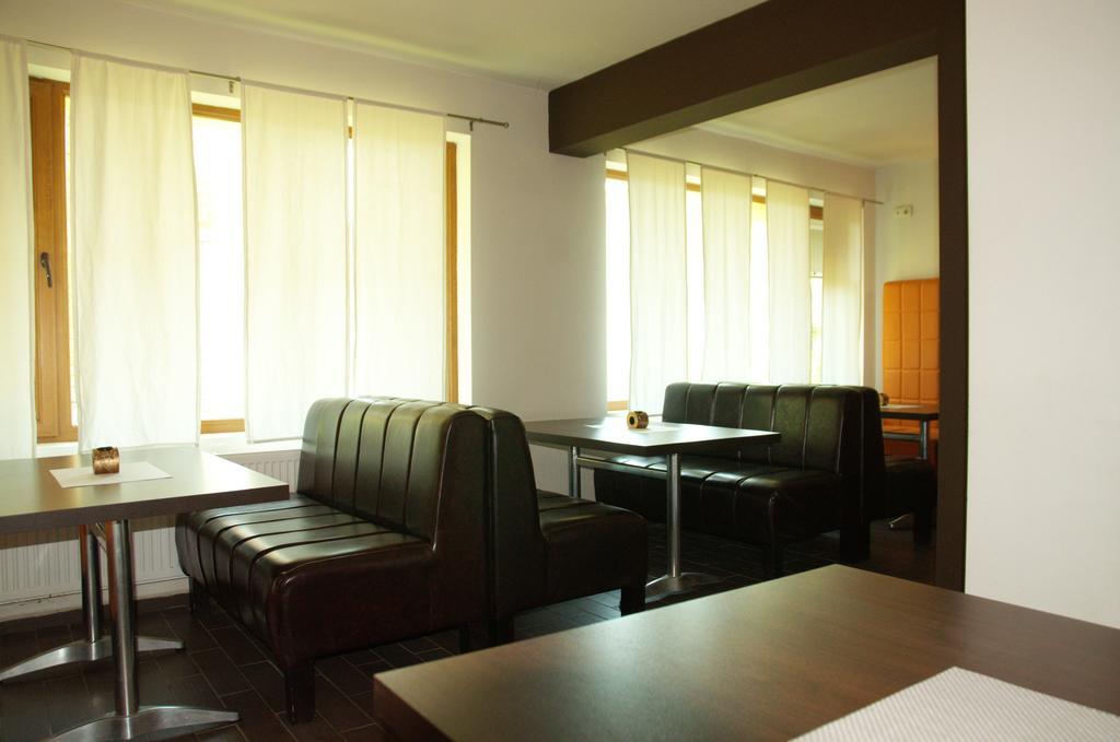 Hotel Sany Primorsko Bagian luar foto